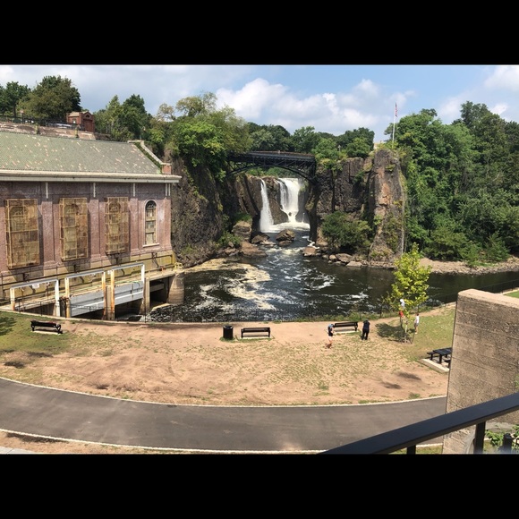 Meet your Posher, Val - Picture 3 of 6